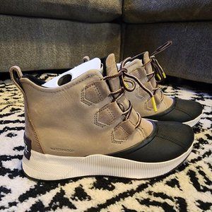 Sorel Out n About III boots